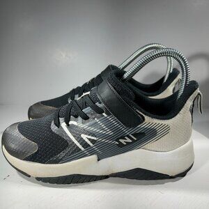 New Balance Rave Run V2 Running Shoes Kids Boys Size 2 W Sneakers School Walk